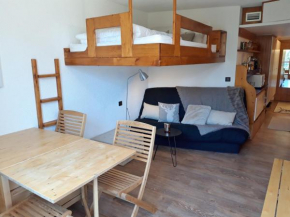 Studio lumineux au pied des pistes, balcon Sud-Ouest, Wi-Fi gratuit, 4 pers, Arc 1800 - FR-1-346-391